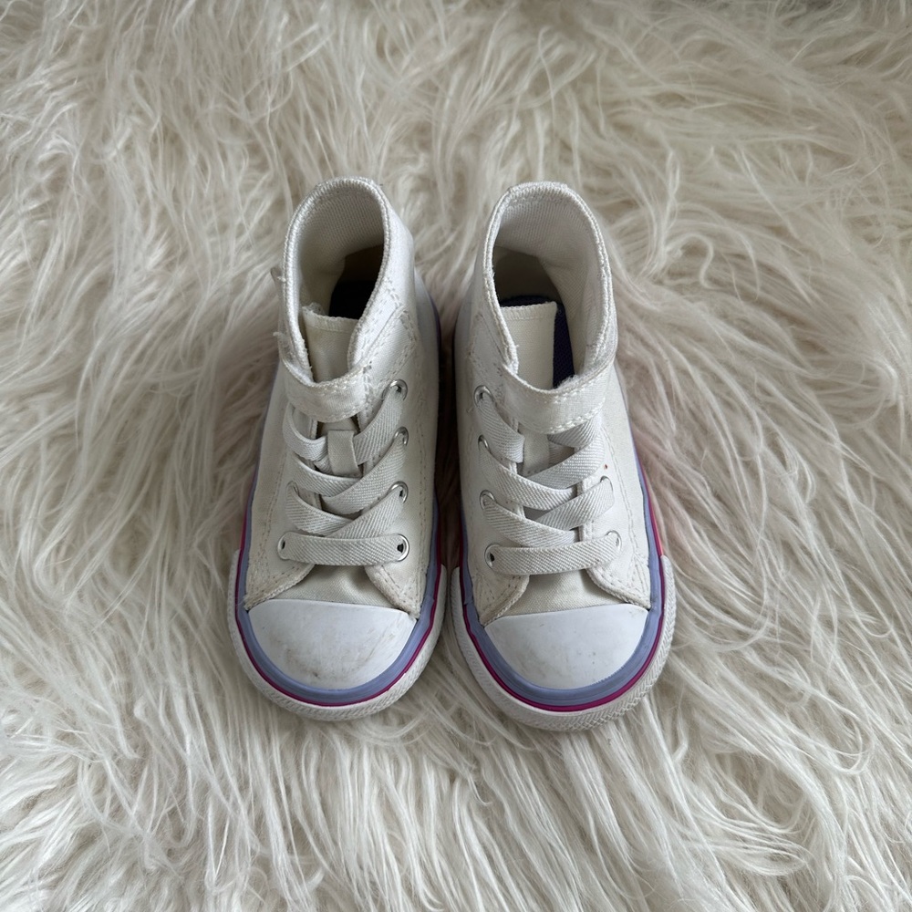 Toddler Converse high tops